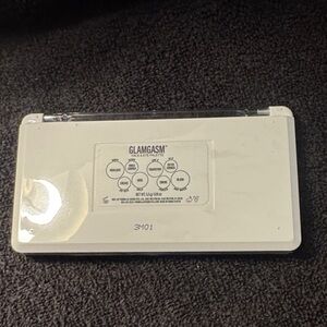 Glamgasm Eyeshadow Palette - Bold Shades